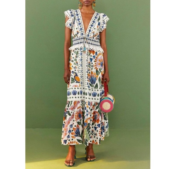 FARM Rio Dresses & Skirts - Farm Rio Floral V-Neck Maxi Dress size M